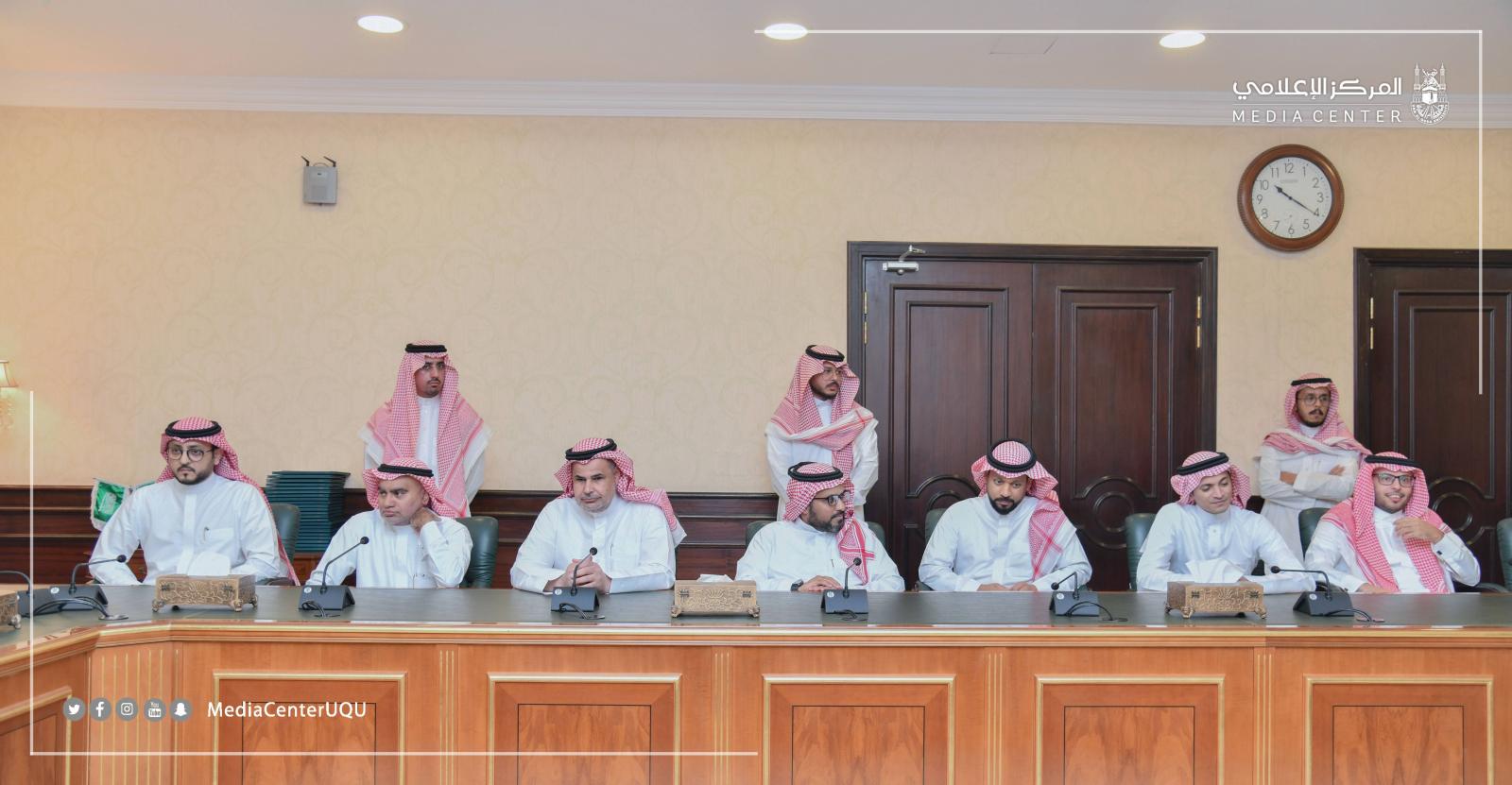His Excellency the UQU President Honors Employees of the Legal Administration
